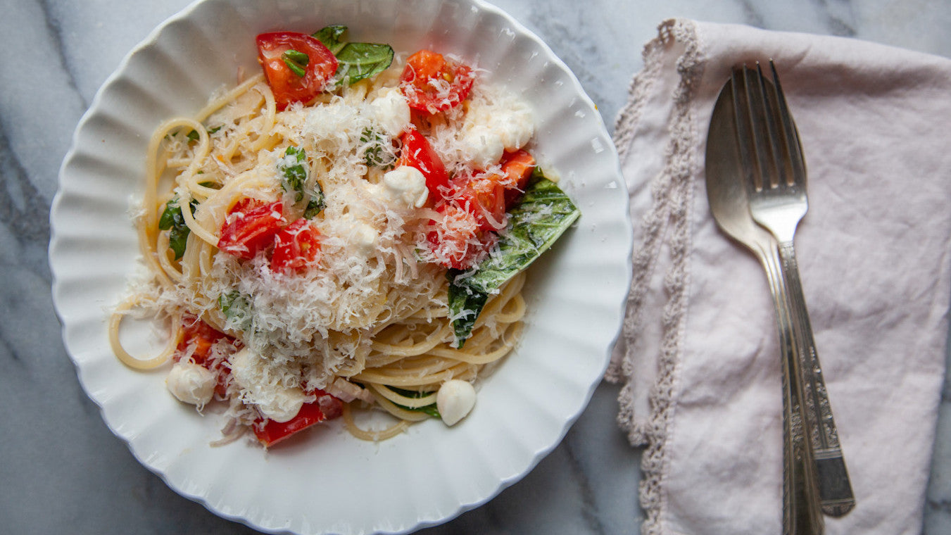 Spaghetti With Salsa Cruda