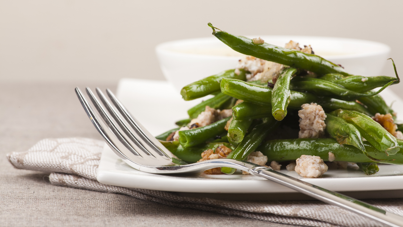 Green Bean Salad with Toasted Seeds & Nuts