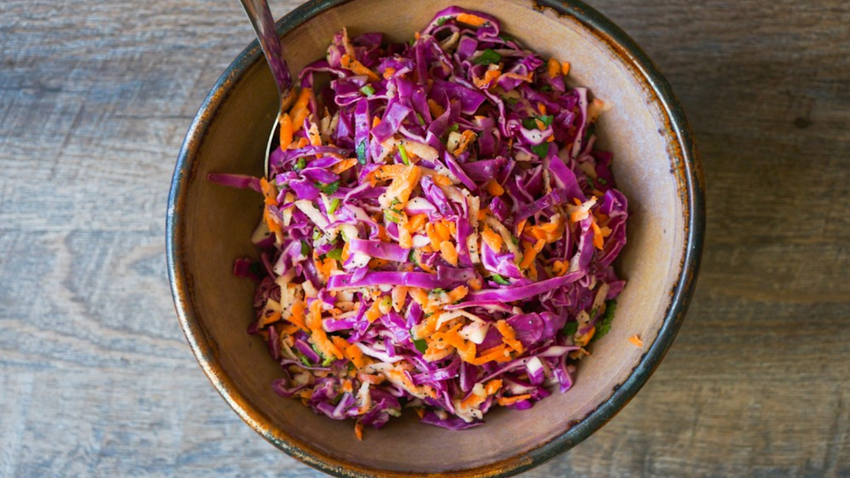 Spicy Cabbage and Carrot Slaw