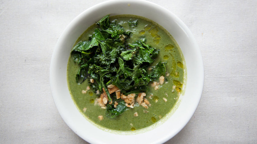 Creamy Cauliflower & Kale Soup